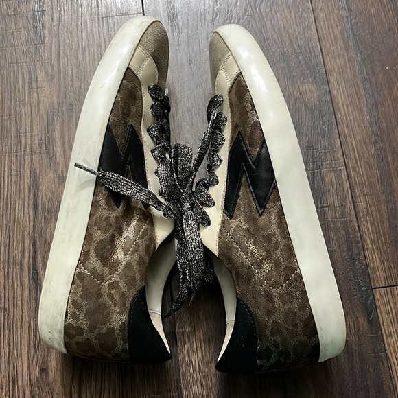 Sam Edelman Leopard and Black Sneakers - Picture 4 of 8